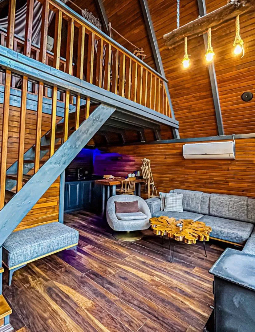 Jakuzili Bungalov